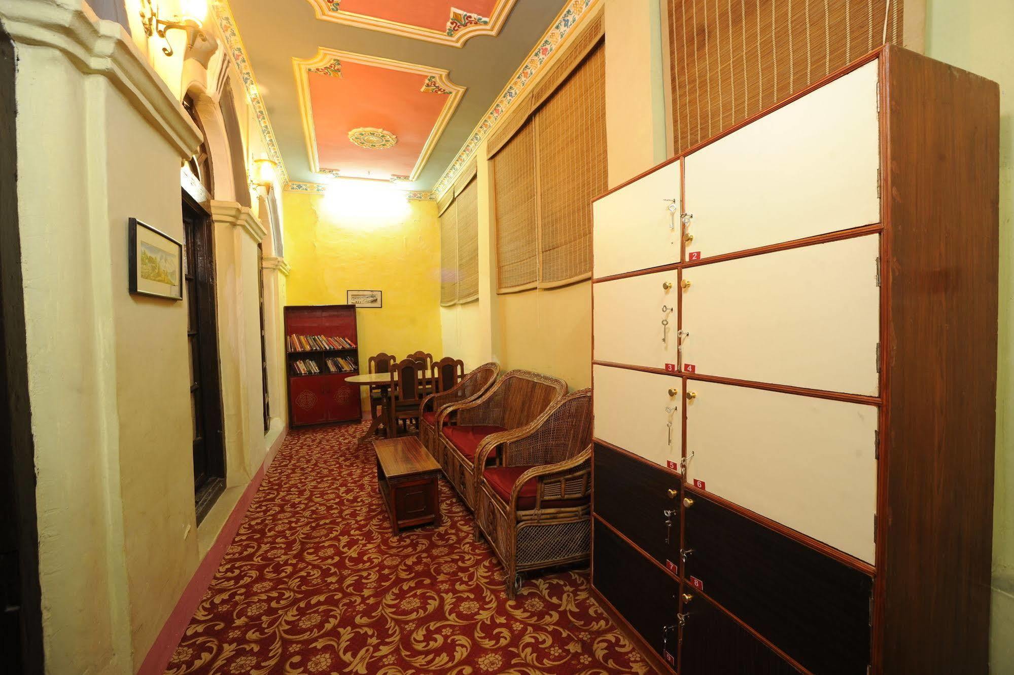 Hotel Himalaya Yoga Katmandu Kültér fotó