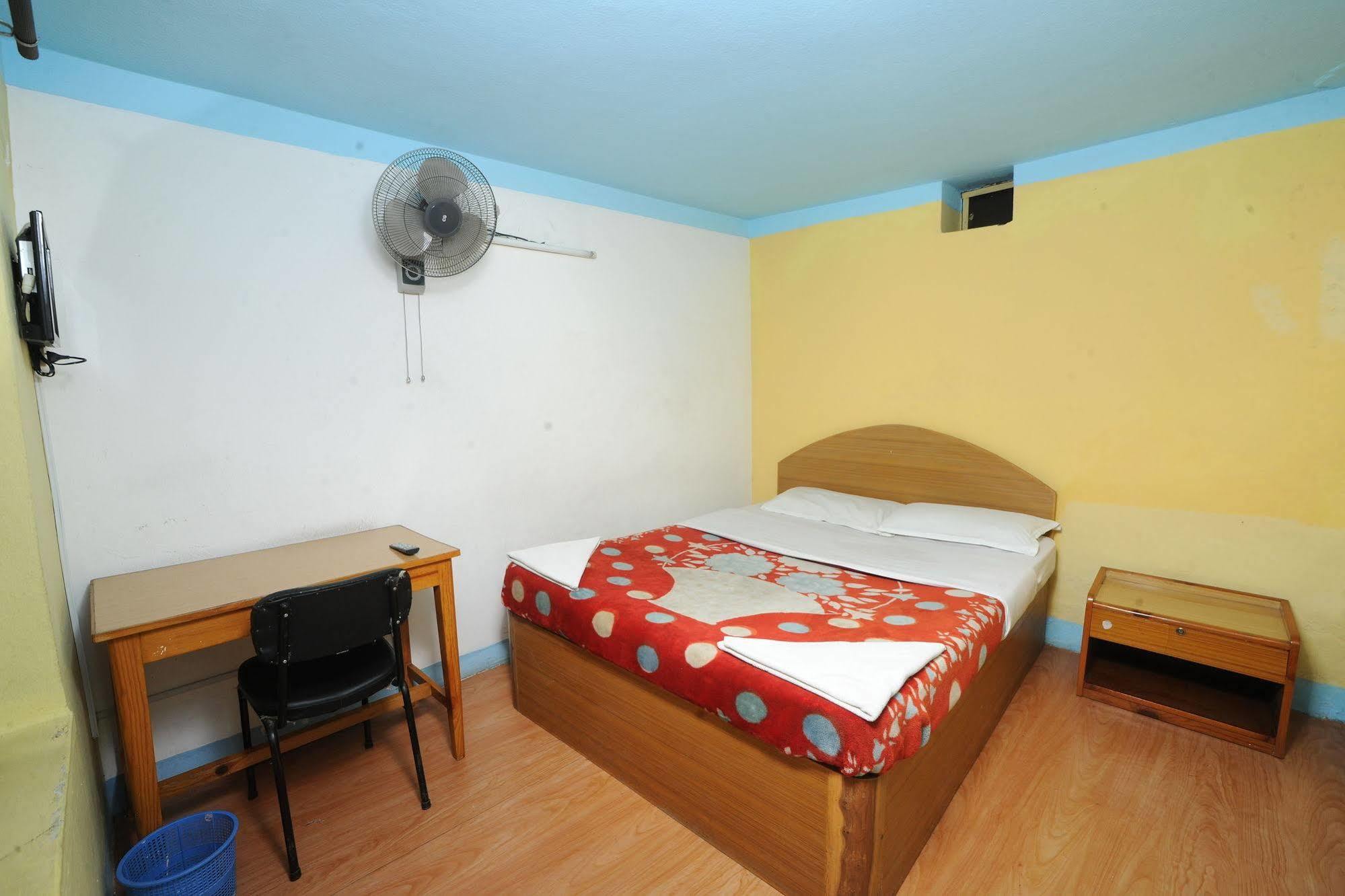 Hotel Himalaya Yoga Katmandu Kültér fotó